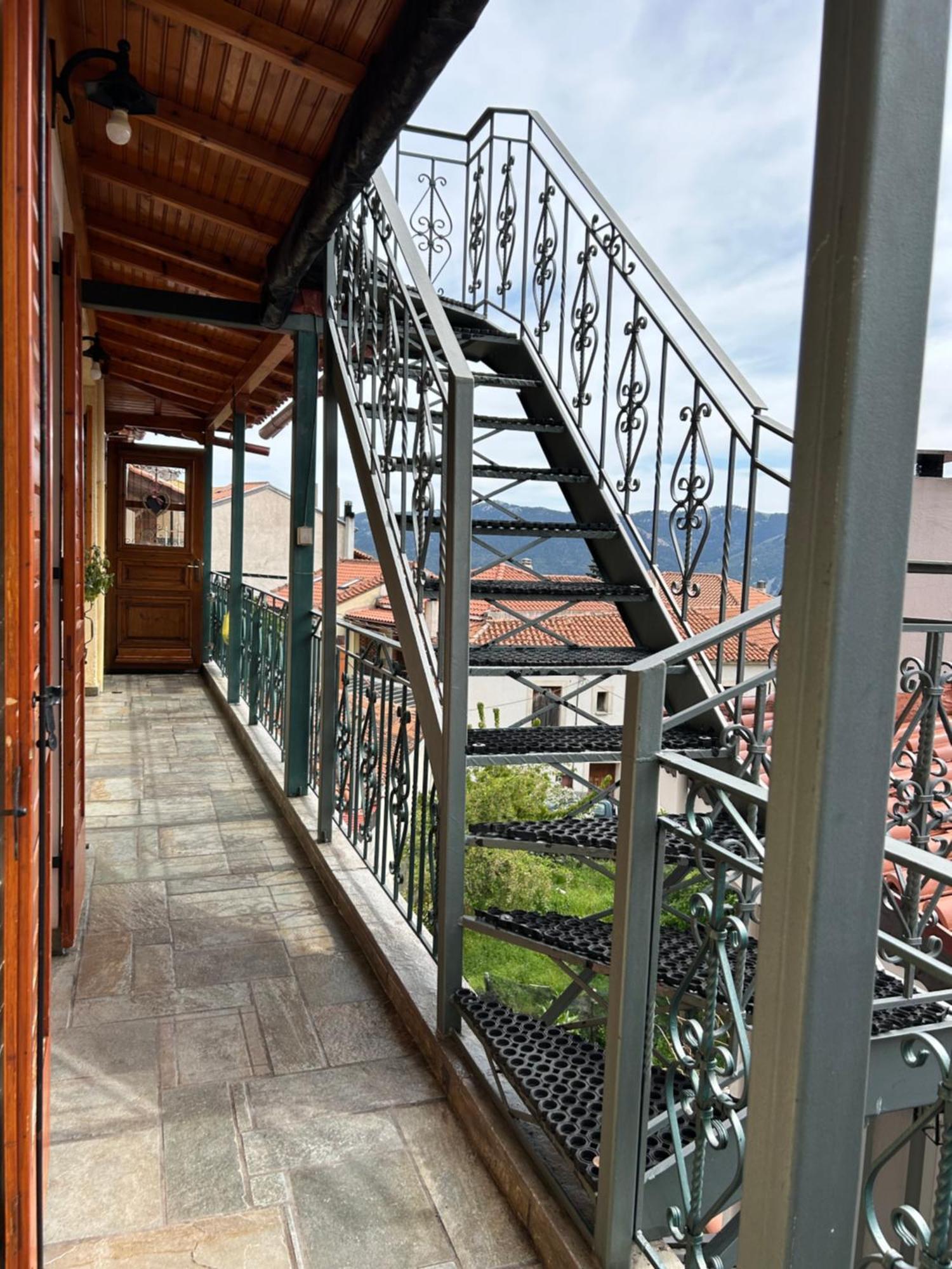 Guesthouse Doma Est 1991 Arachova Exterior photo